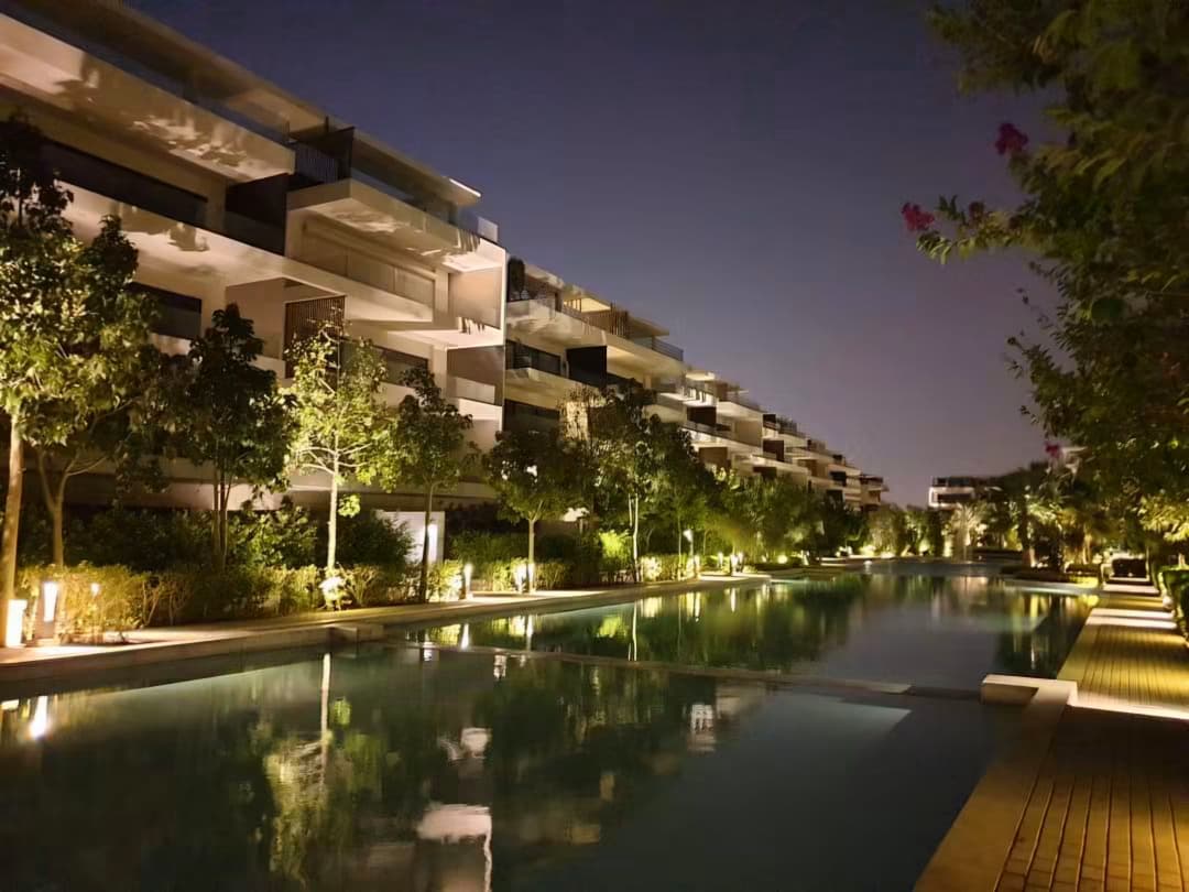 3-bedroom apartment in Lake View Residence